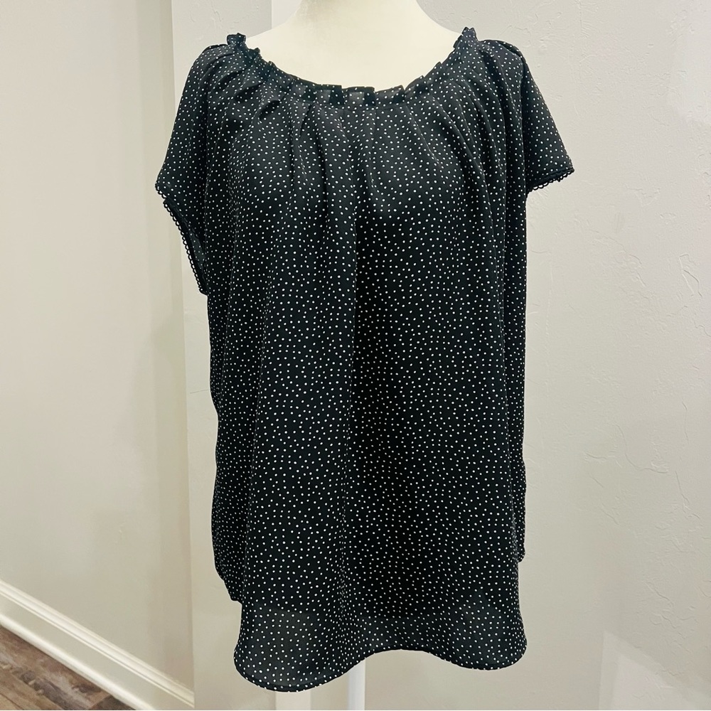 LC Lauren Conrad Black Polka Dot Short Sleeve Peasant Blouse
